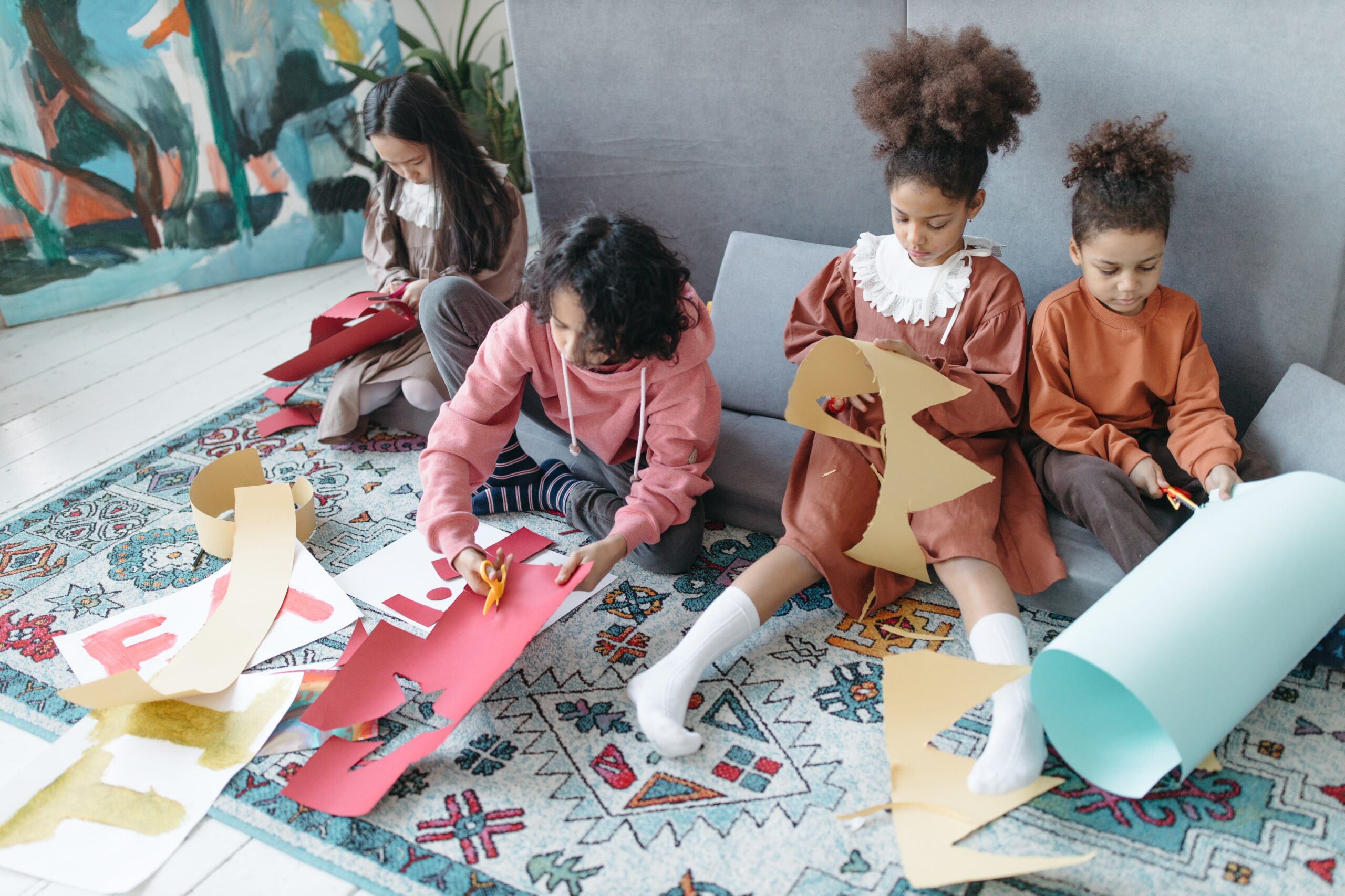 children cutting paper